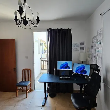 Caesar's Bedroom With Ac, Queen-size, Balcony, Monitor * Agia Napa